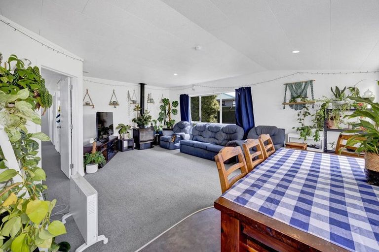 Photo of property in 6 Egmont Street, Normanby, Hawera, 4614