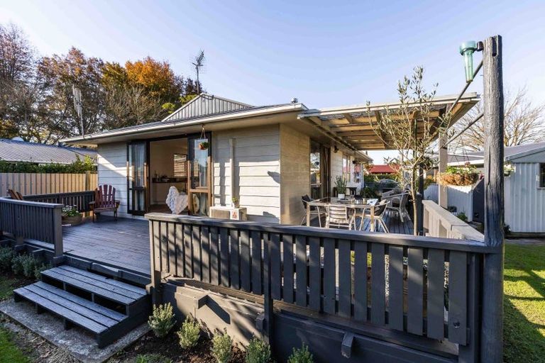 Photo of property in 22 Symons Street, Parkvale, Hastings, 4122
