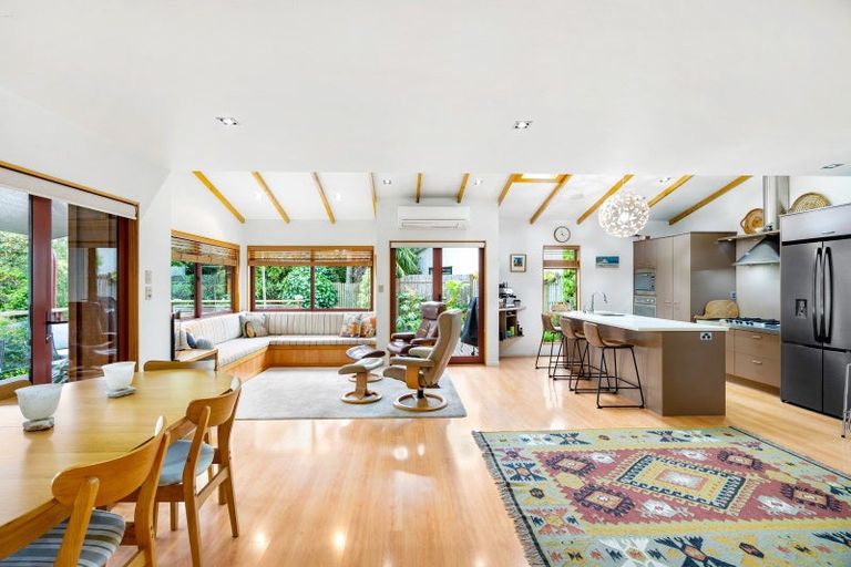 Photo of property in 8a Balmoral Street, Taradale, Napier, 4112