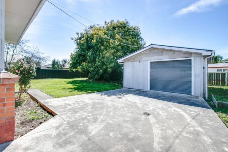 Photo of property in 100 Guppy Road, Taradale, Napier, 4112
