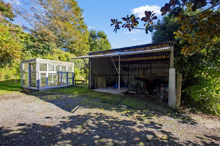 Photo of property in 822 Motukawa Road, Tarata, Inglewood, 4387