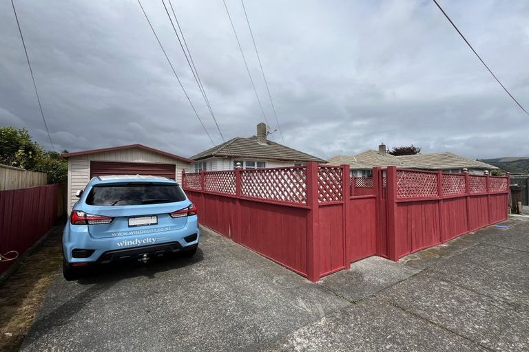 Photo of property in 69 Thackeray Street, Trentham, Upper Hutt, 5018