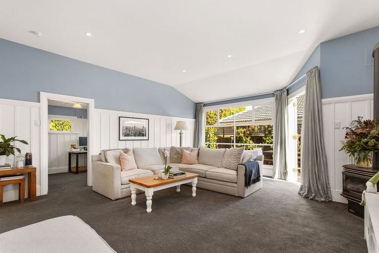 Photo of property in 112 Knowles Street, St Albans, Christchurch, 8052