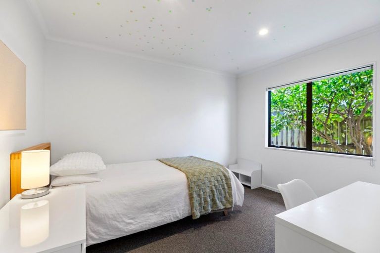 Photo of property in 14 Sarah Place, Papamoa Beach, Papamoa, 3118