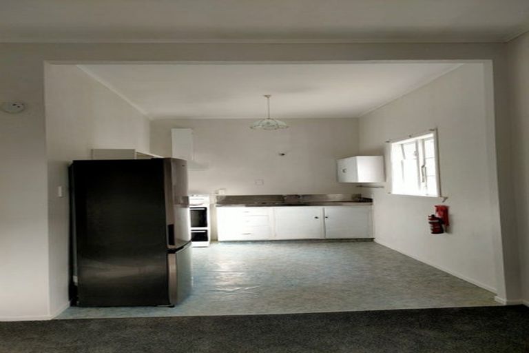 Photo of property in 120 Tinakori Road, Thorndon, Wellington, 6011