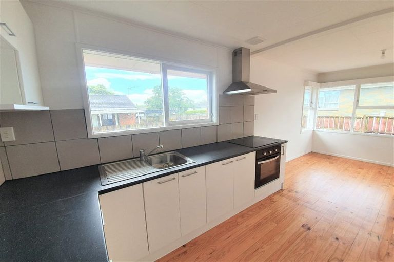 Photo of property in 313a Pakuranga Road, Pakuranga Heights, Auckland, 2010