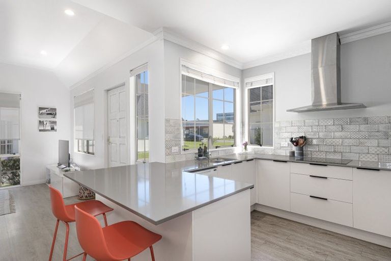 Photo of property in 34c Fourth Avenue, Tauranga, 3110