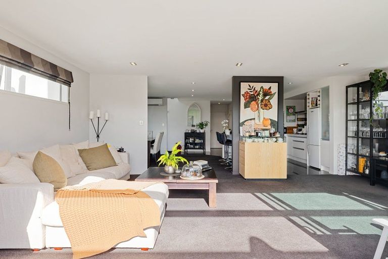 Photo of property in 4 The Palms, Rototuna, Hamilton, 3210