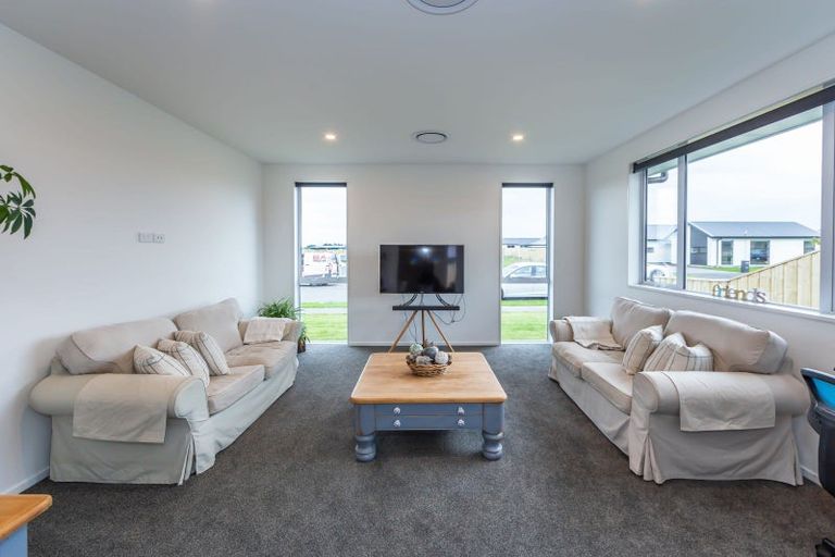 Photo of property in 17 Harrison Drive, Rolleston, 7614