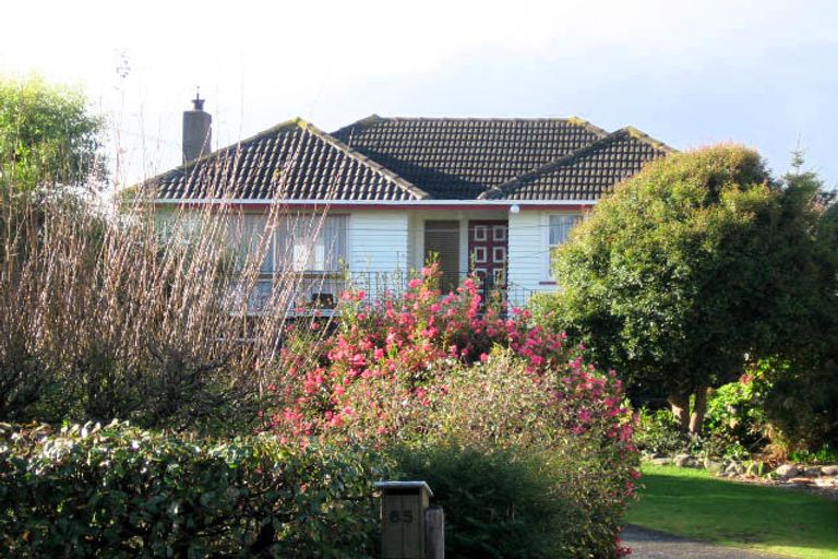 Photo of property in 65 Martin Road, Paraparaumu Beach, Paraparaumu, 5032