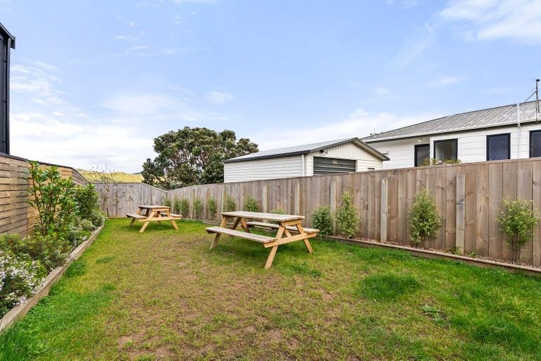 Photo of property in 3 Stockden Place, Karori, Wellington, 6012
