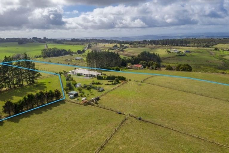 Photo of property in 47 Signal Road, Okaihau, 0475