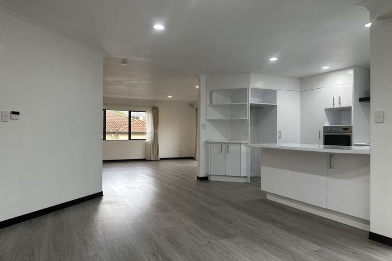 Photo of property in 11c Elliot Street, Howick, Auckland, 2014