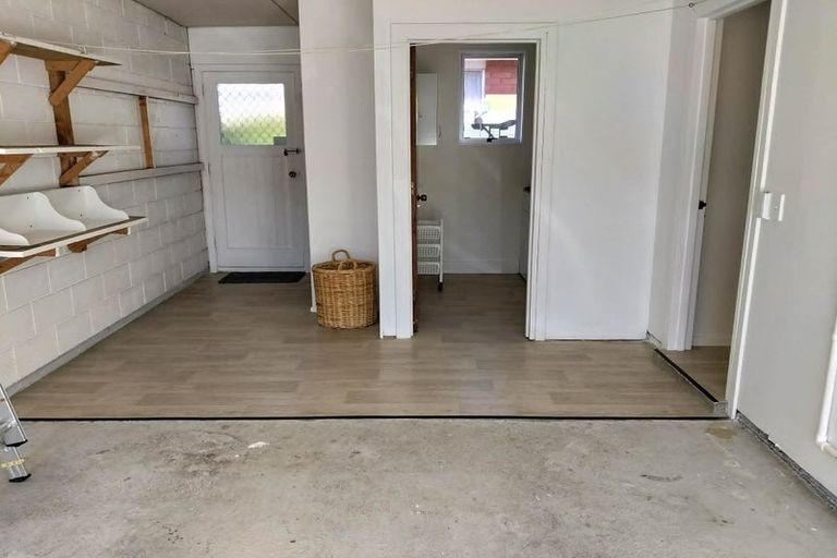 Photo of property in 36 Sylvan Avenue, Waikanae, 5036