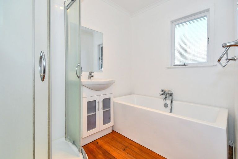 Photo of property in 35 Halberg Street, Papakura, 2110