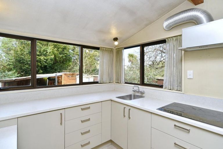 Photo of property in 4/17 Bond Street, Waltham, Christchurch, 8023