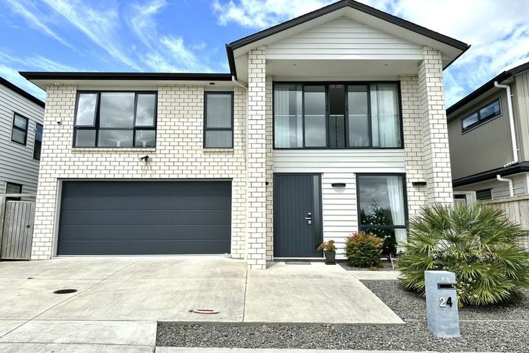 Photo of property in 24 Matahae Drive, Flat Bush, Auckland, 2019