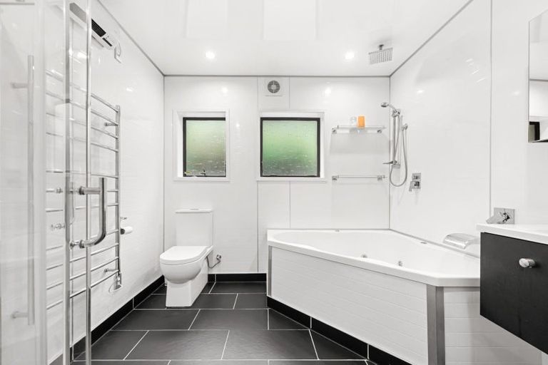 Photo of property in 65 Cottle Park Drive, Normandale, Lower Hutt, 5010