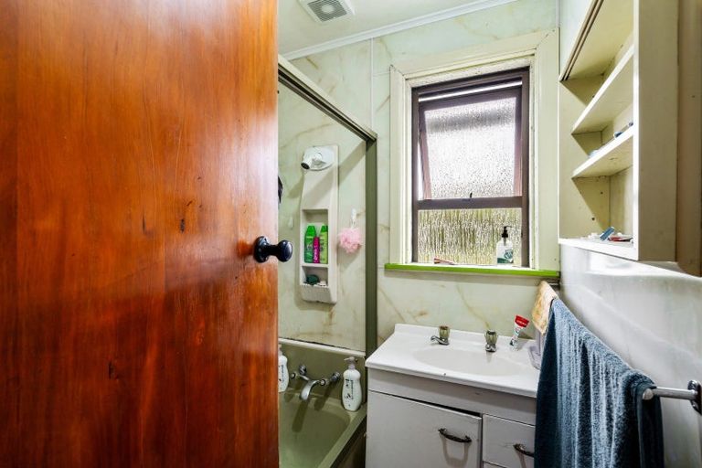 Photo of property in 23 Williams Street, Marewa, Napier, 4110