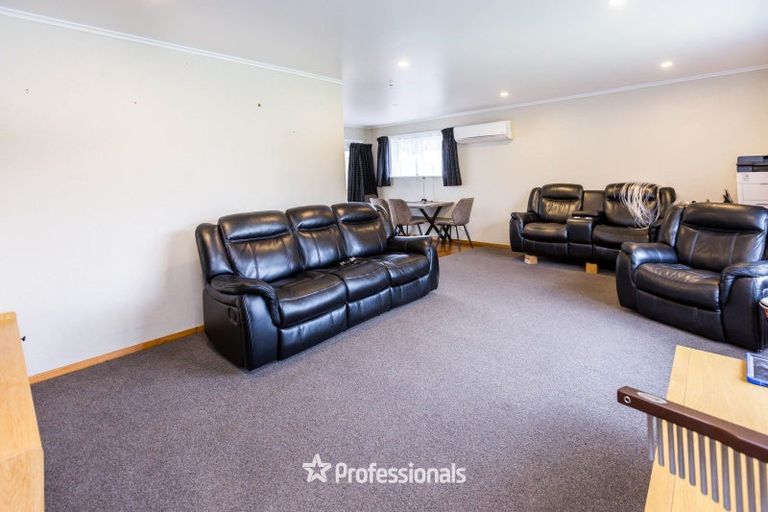 Photo of property in 53 Hudson Avenue, Ebdentown, Upper Hutt, 5018