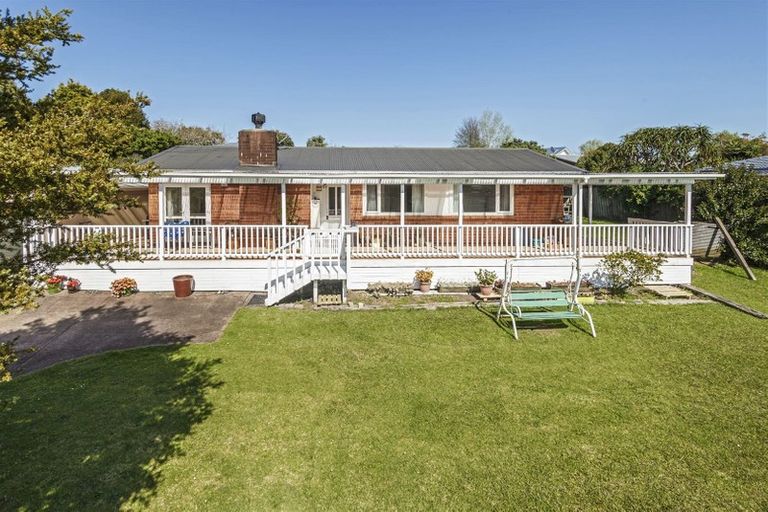 Photo of property in 20 Mcphail Street, Birkdale, Auckland, 0626