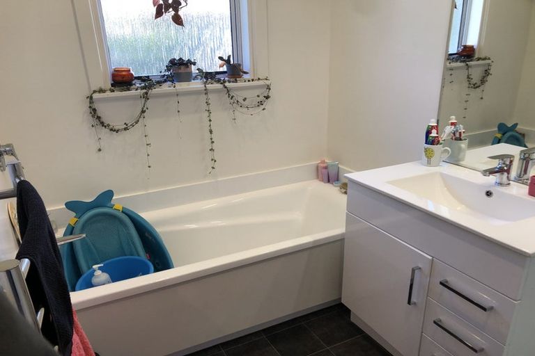 Photo of property in 54 Mark Avenue, Paparangi, Wellington, 6037