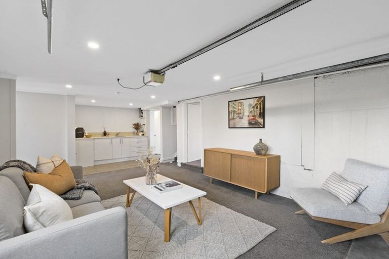 Photo of property in 41 Parker Avenue, New Lynn, Auckland, 0600