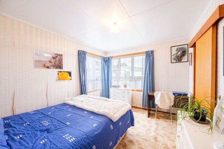 Photo of property in 25 Bennett Street, Waipawa, 4210