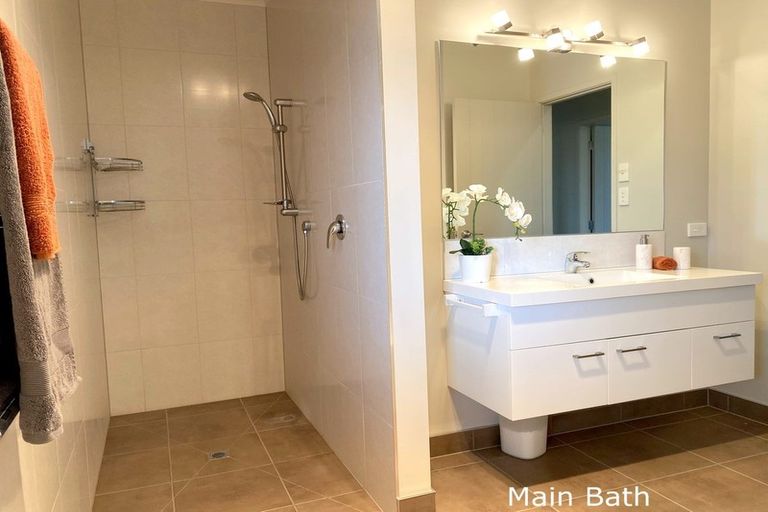 Photo of property in 36a Madison Street, Cambridge, 3434