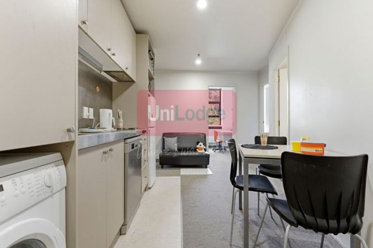Photo of property in Stafford House, 40 The Terrace, Wellington Central, Wellington, 6011
