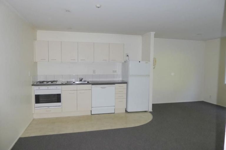 Photo of property in Grosvenor Cl, 6u7 Brown Street, Mount Cook, Wellington, 6021