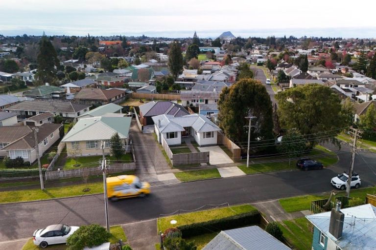 Photo of property in 13 Alverstoke Road, Parkvale, Tauranga, 3112