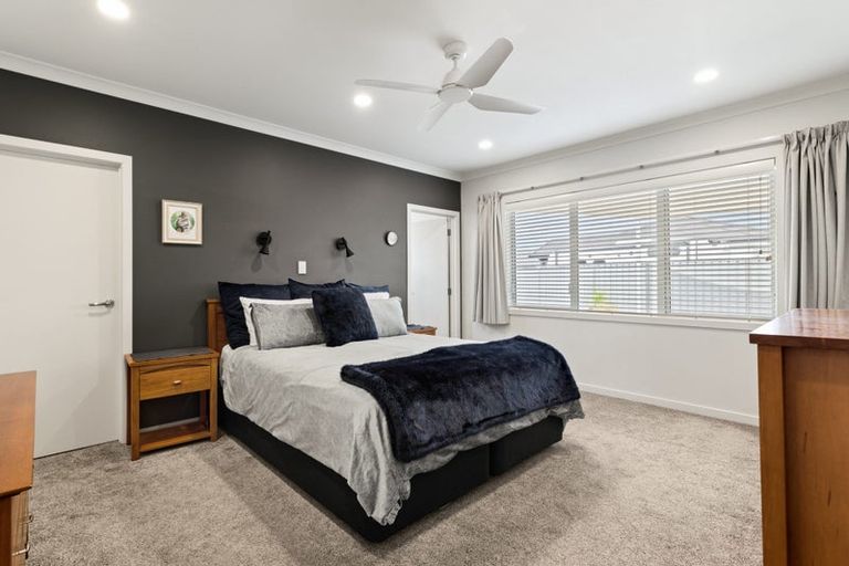 Photo of property in 23 Rakaia Way, Poraiti, Napier, 4112