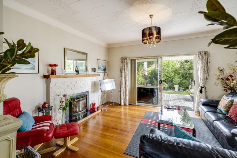 Photo of property in 2/8 Sanders Avenue, Marewa, Napier, 4110