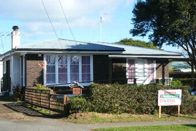 Photo of property in 1/21 Gloucester Road, Manurewa, Auckland, 2102