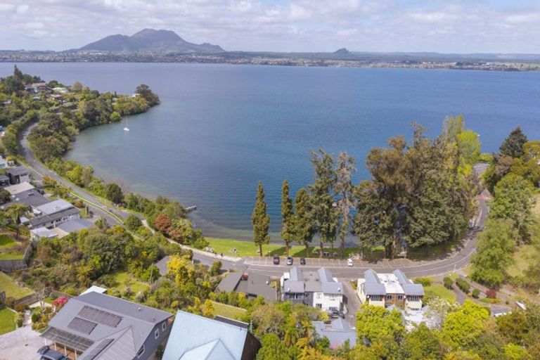 Photo of property in 868 Acacia Bay Road, Acacia Bay, Taupo, 3330