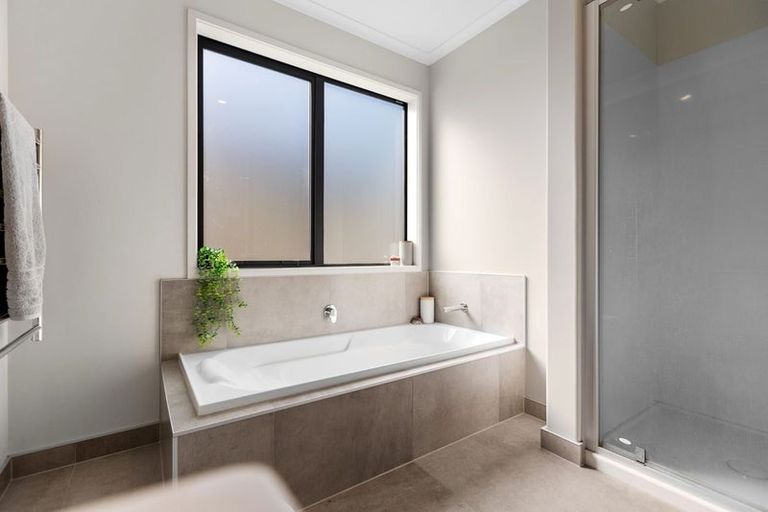 Photo of property in 6 Pense Place, Papamoa, 3118