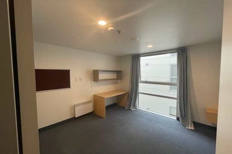 Photo of property in Hanson House, 27u4 Hanson Street, Mount Cook, Wellington, 6021