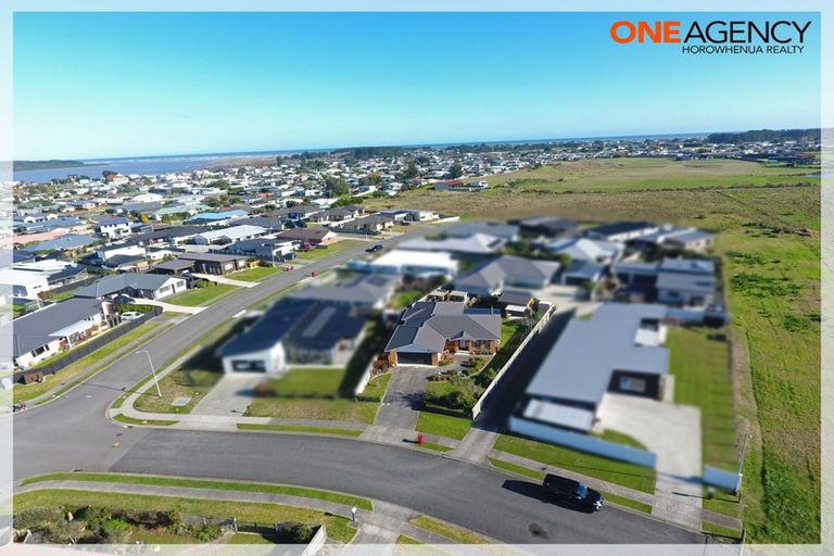 Photo of property in 29 Forbes Road, Foxton Beach, Foxton, 4815