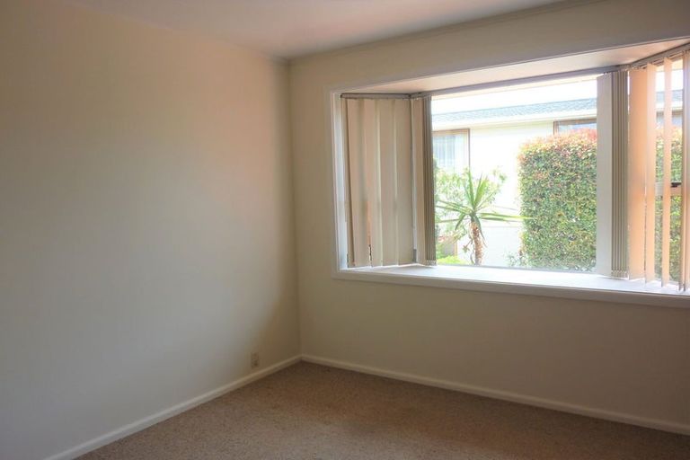 Photo of property in 7 Hillcrest Place, Avonhead, Christchurch, 8042