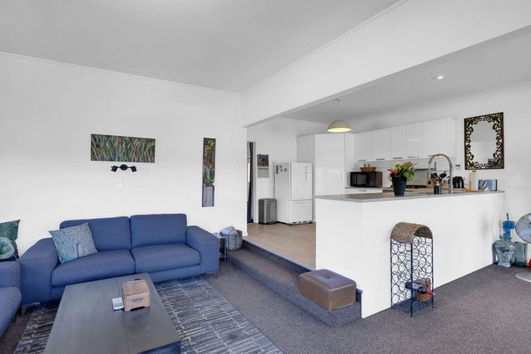 Photo of property in 6 Mara Kai Lane, Raglan, 3225