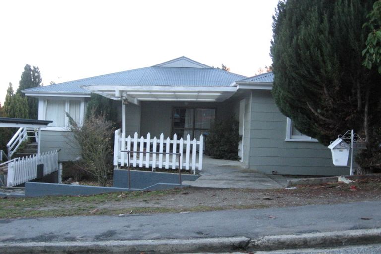 Photo of property in 102 Thompson Street, Queenstown, 9300