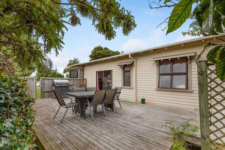 Photo of property in 1 Devon Road, Springvale, Whanganui, 4501