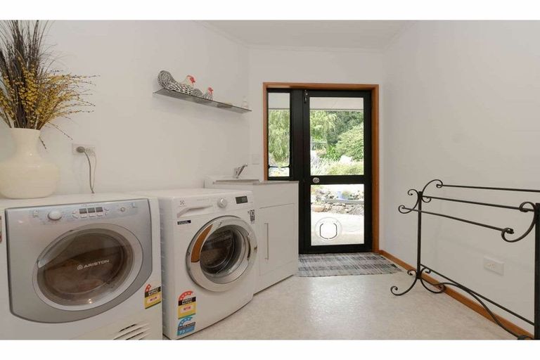 Photo of property in 3 Peacock Garden Drive, Kerikeri, 0230