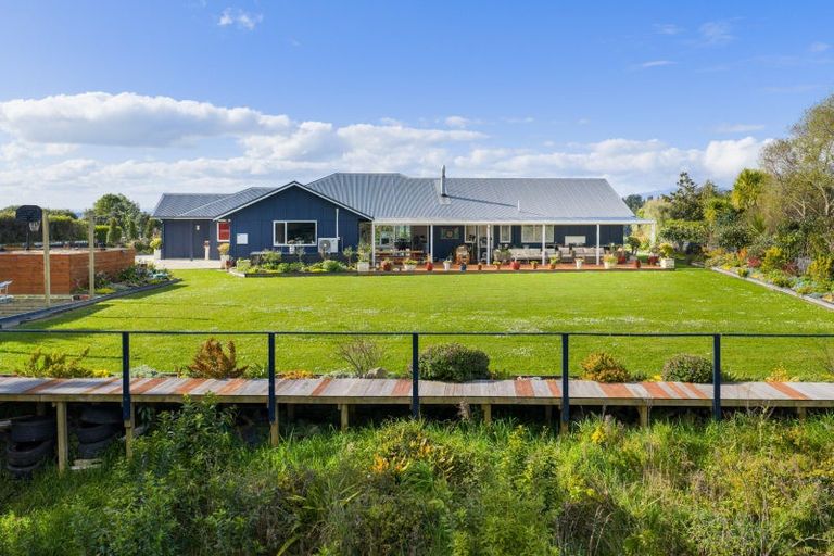 Photo of property in 37 Branksome Place, Aokautere, Palmerston North, 4471