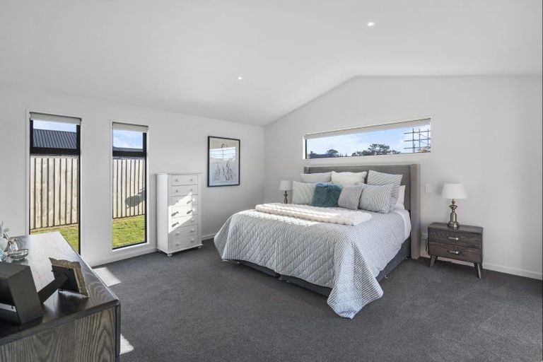 Photo of property in 14 Merino Crescent, Kirwee, 7571