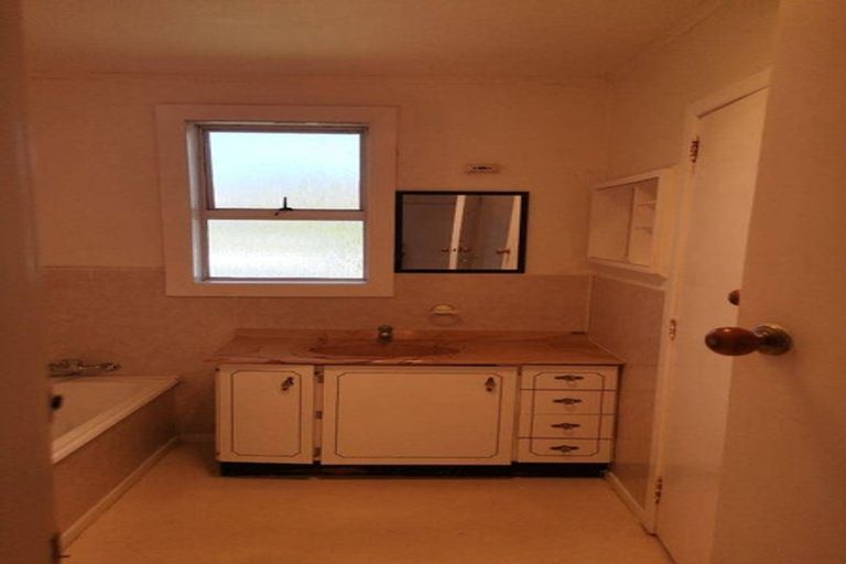 Photo of property in 36 Fenwick Crescent, Hillcrest, Hamilton, 3216