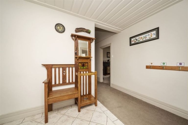 Photo of property in 26 Regan Street, Stratford, 4332