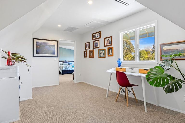 Photo of property in 55 Valley Road, Cashmere, Christchurch, 8022