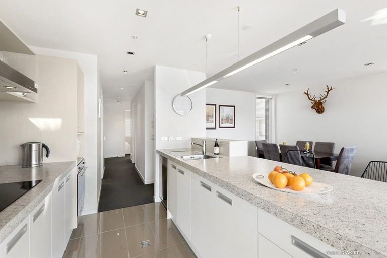 Photo of property in Republic Apartments, 5a/11 Tennyson Street, Te Aro, Wellington, 6011